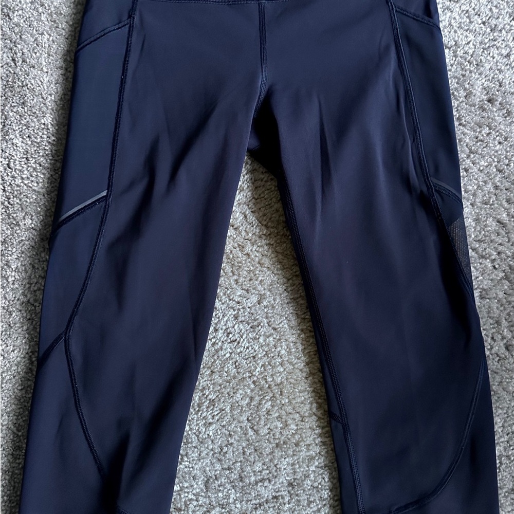 Lululemon - Size 6 Dark Blue Tights